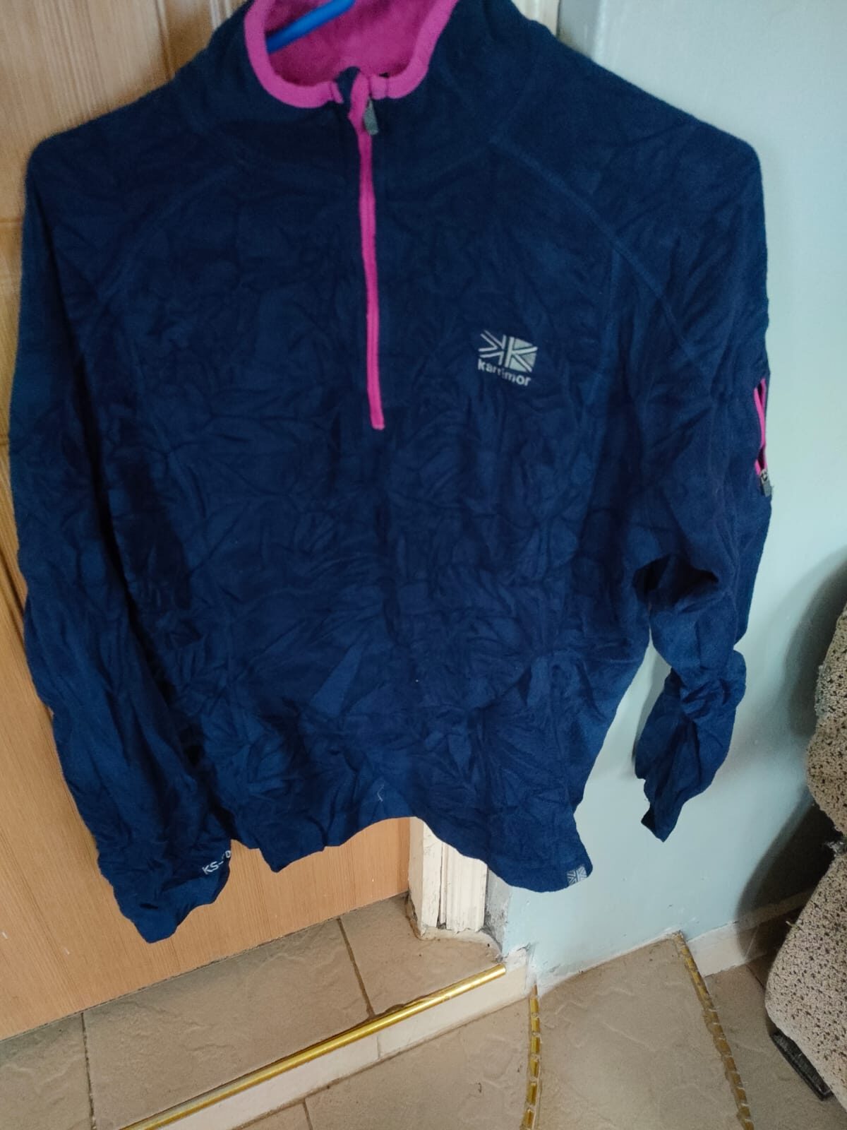 Adult Fleeces A - Image 6